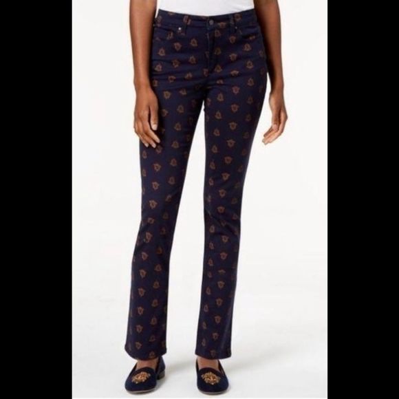 Charter Club Lexington Straight Leg Jeans Sz 6 NWT - Picture 1 of 5